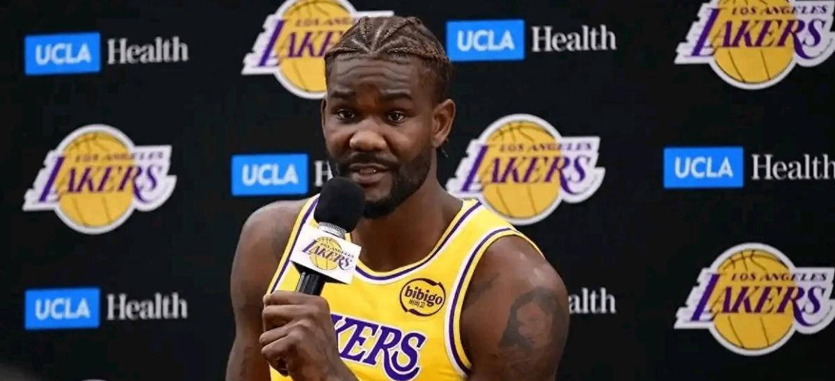 艾顿在赛后, 赛中 艾顿在赛后, 赛中